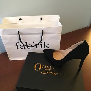 Black velvet heels - never been worn